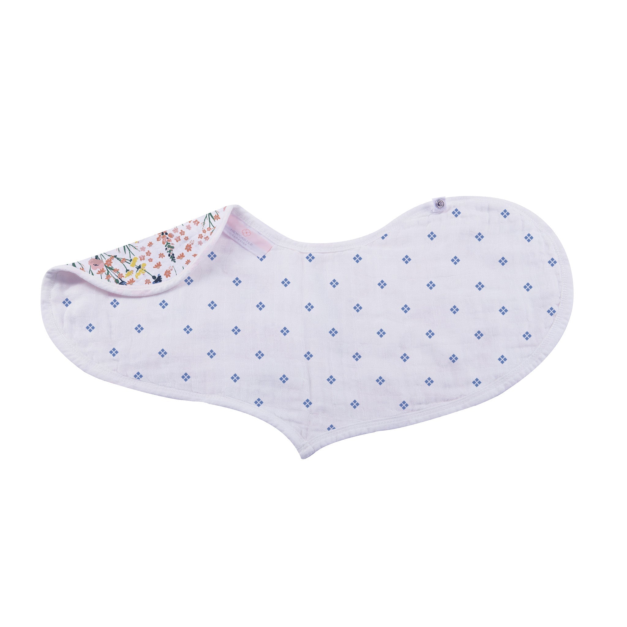 Heart bib for babies with wildflowers